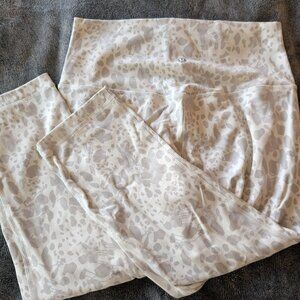 Lululemon Align Capri Leggings